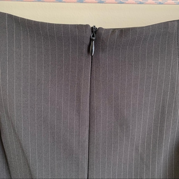 United Colors of Benetton Classic Pin Stripe Skirt Black Sz 10 - Picture 9 of 14